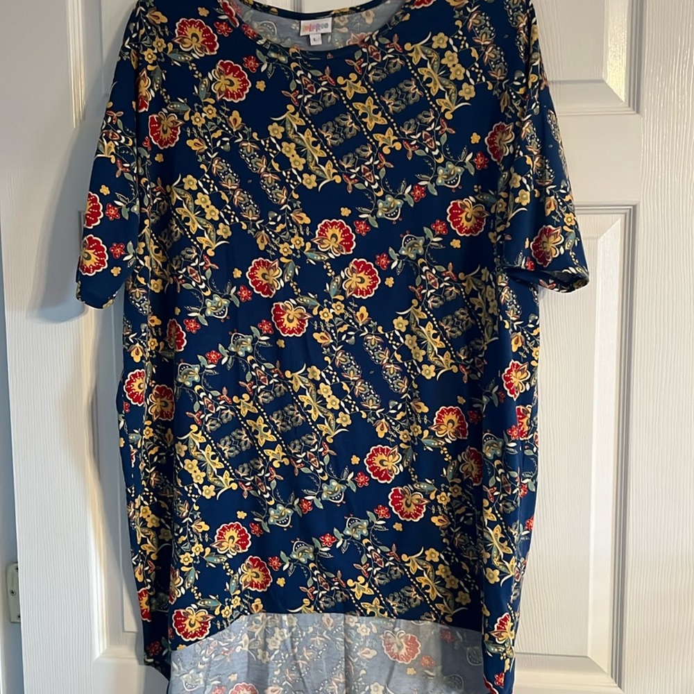 Lularoe tunic
